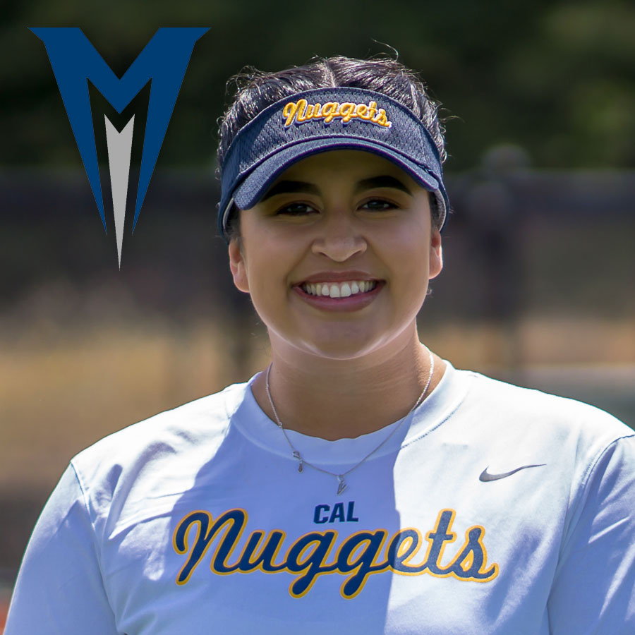 Vivian Valencia (2019) Commits to Menlo College